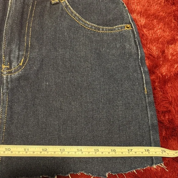 Forever 21 Dark Blue Frayed Hem Mini Skirt - Picture 8 of 8